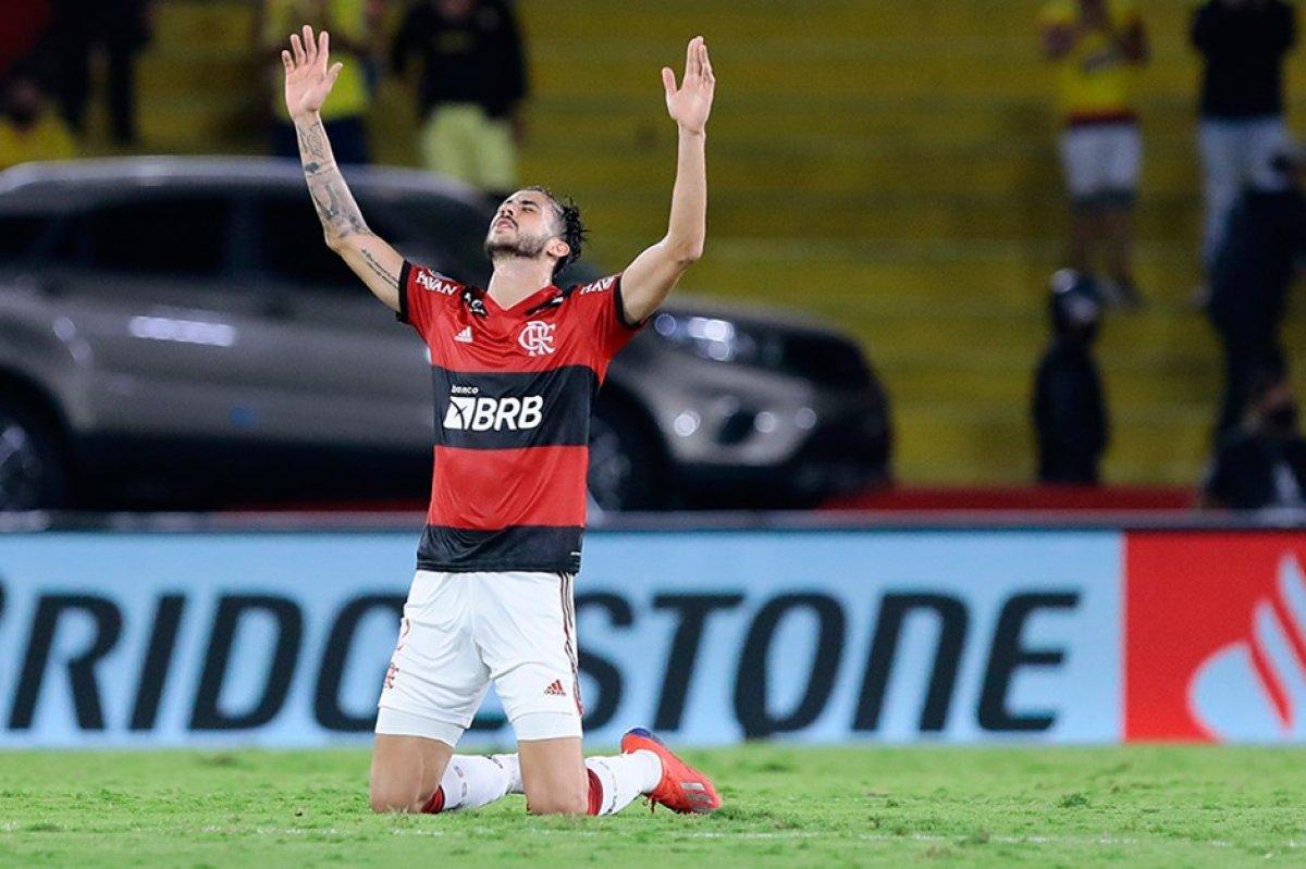 Gustavo Henrique, Fenerbahçe için geliyor