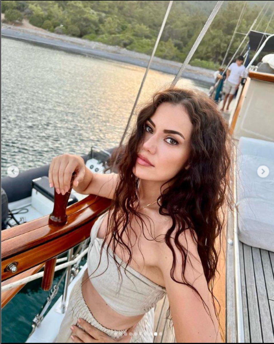 Fahriye Evcen, Rusya'dan dönen Burak Özçivit'le tatilde