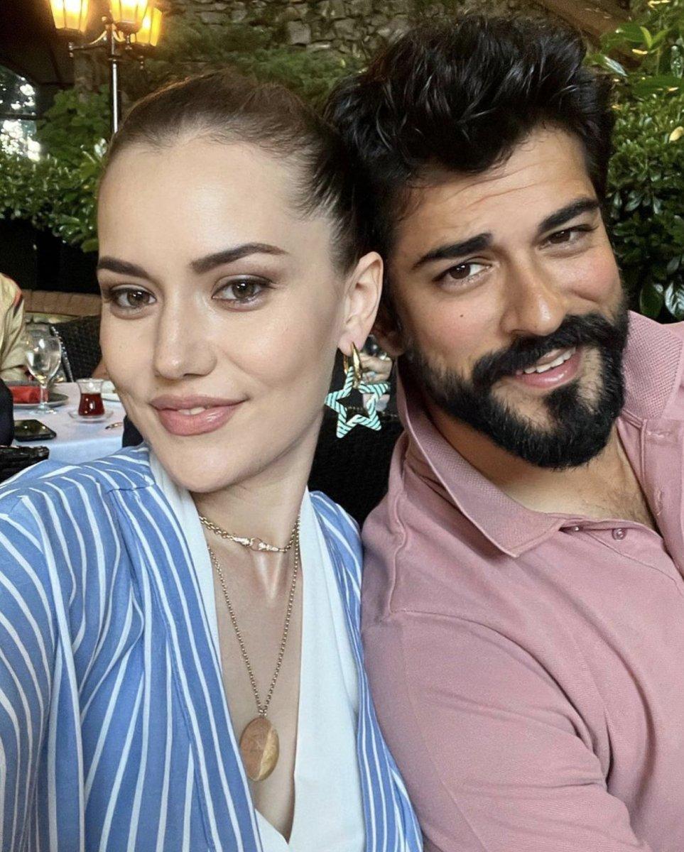 Fahriye Evcen, Rusya'dan dönen Burak Özçivit'le tatilde