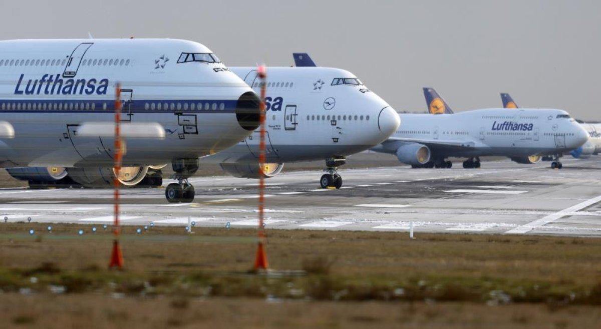 Alman hava yolu şirketi Lufthansa, binden fazla uçuşu iptal etti