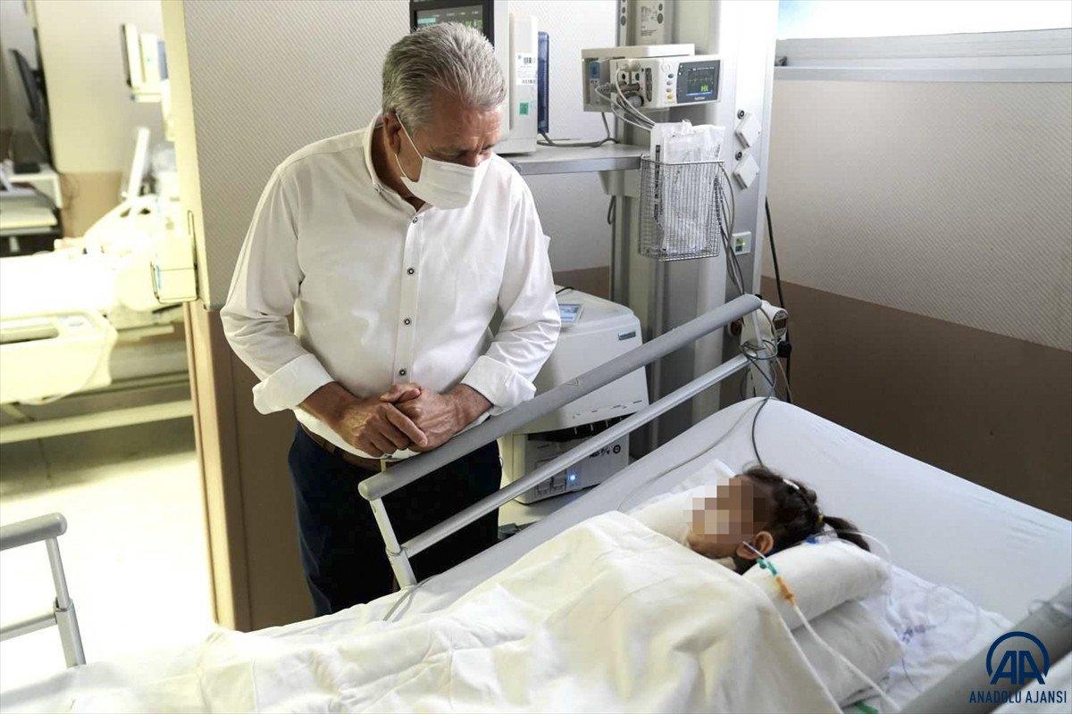 İzmir'de 2 yaşındaki çocuğa kalp nakli yapıldı