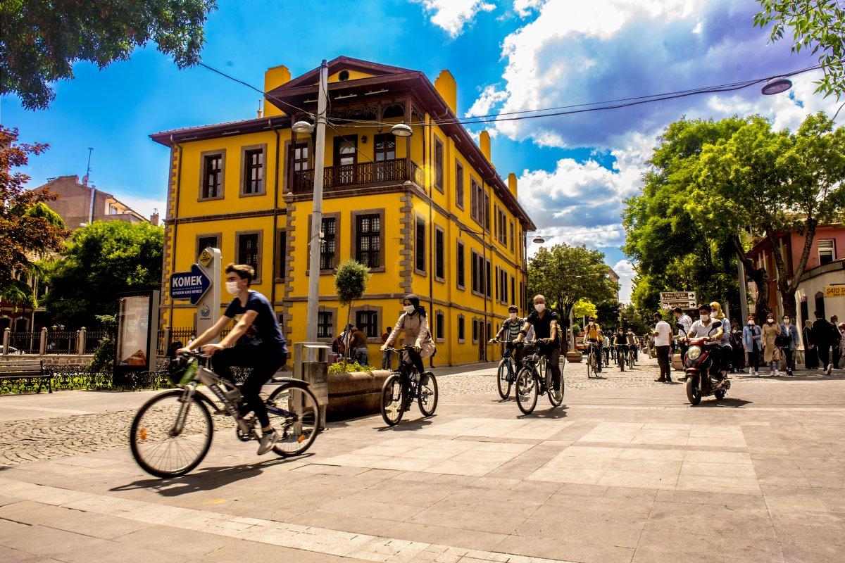Uğur İbrahim Altay'dan gençlere üniversite tercih çağrısı