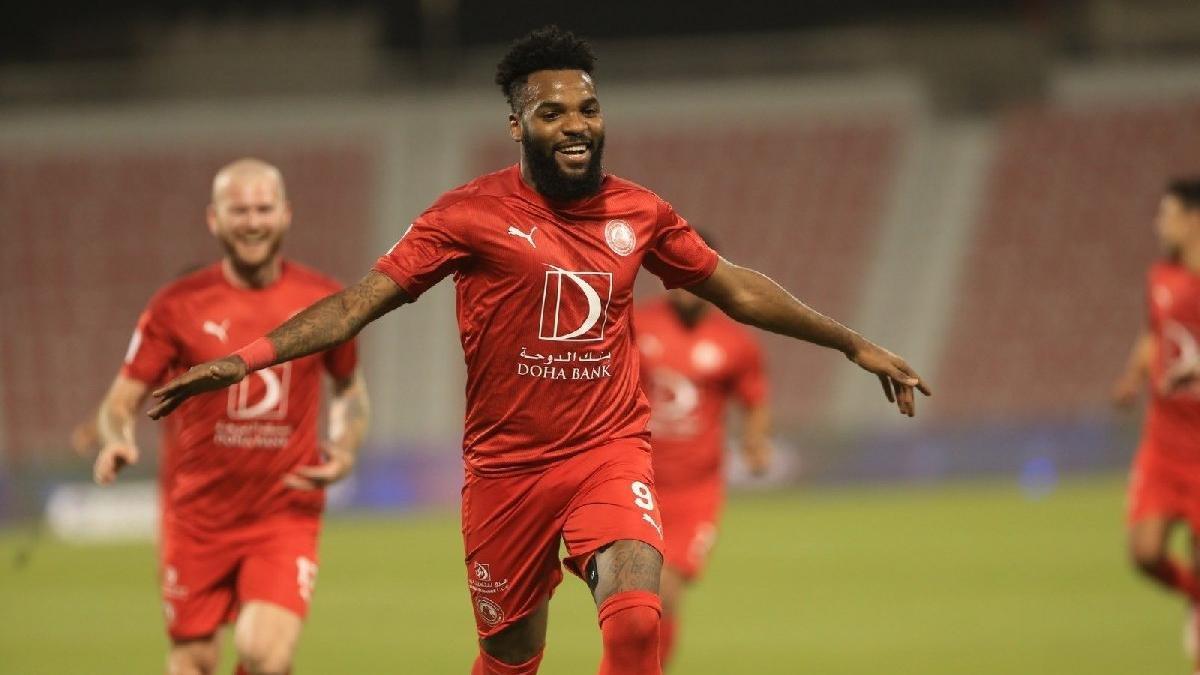 Fenerbahçe'de gündem Aaron Boupendza