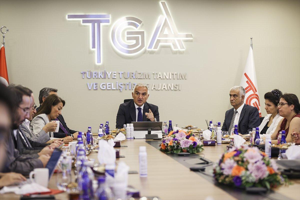 Mehmet Nuri Ersoy, turizmde yeni hedefleri paylaştı