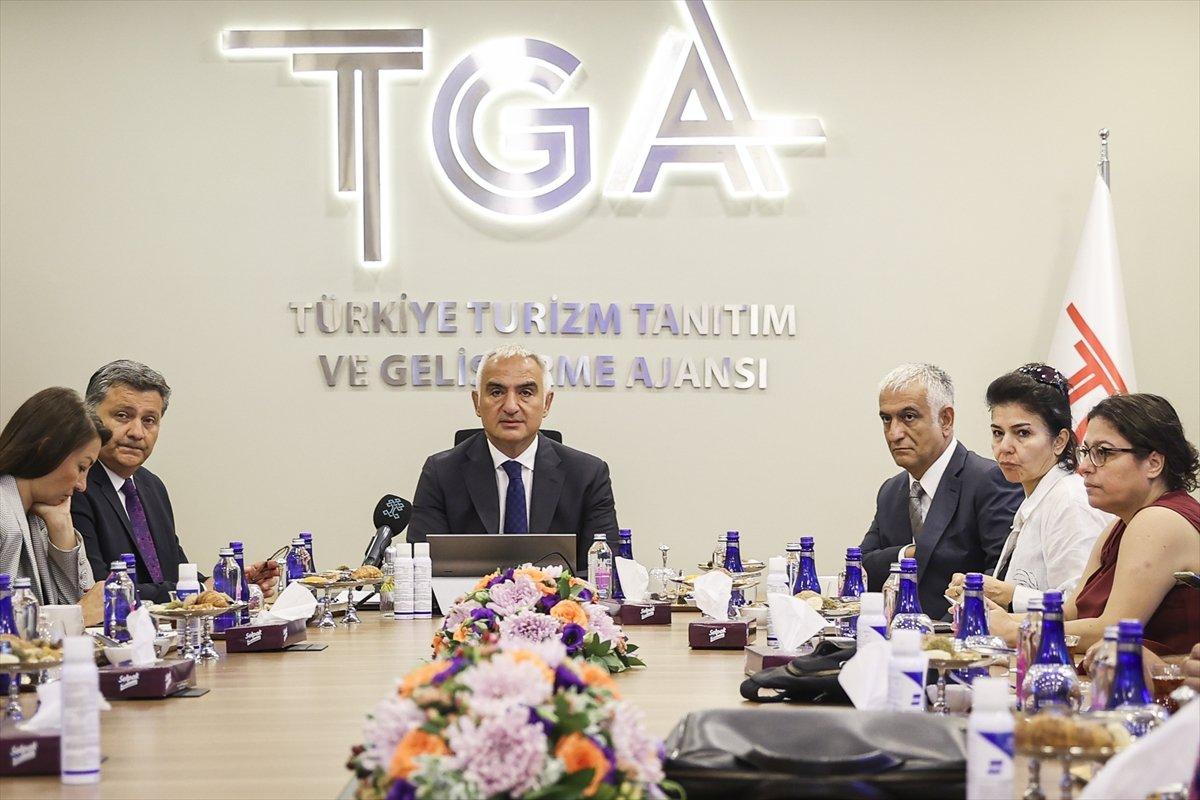 Mehmet Nuri Ersoy, turizmde yeni hedefleri paylaştı