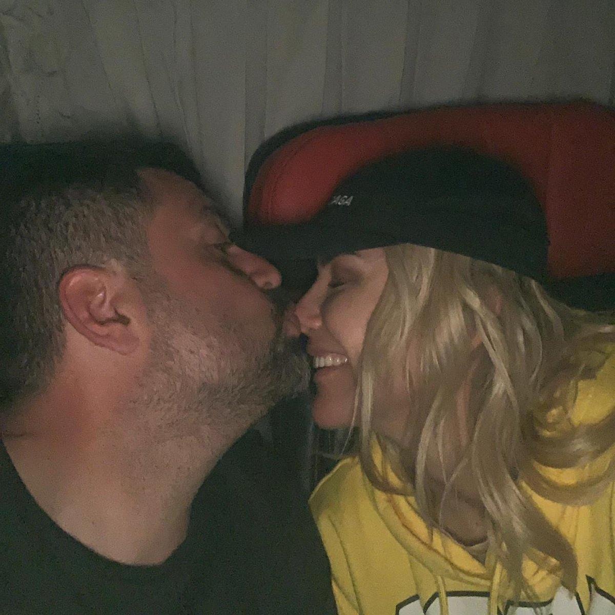 Ece Erken, tehdit mesajlarına karşı korumasız gezdiğini söyledi