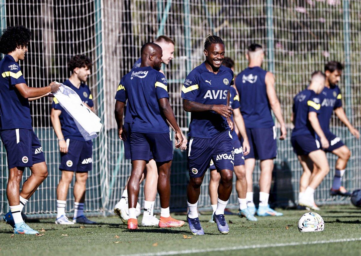 Fenerbahçe'de yabancı krizi patlak verdi