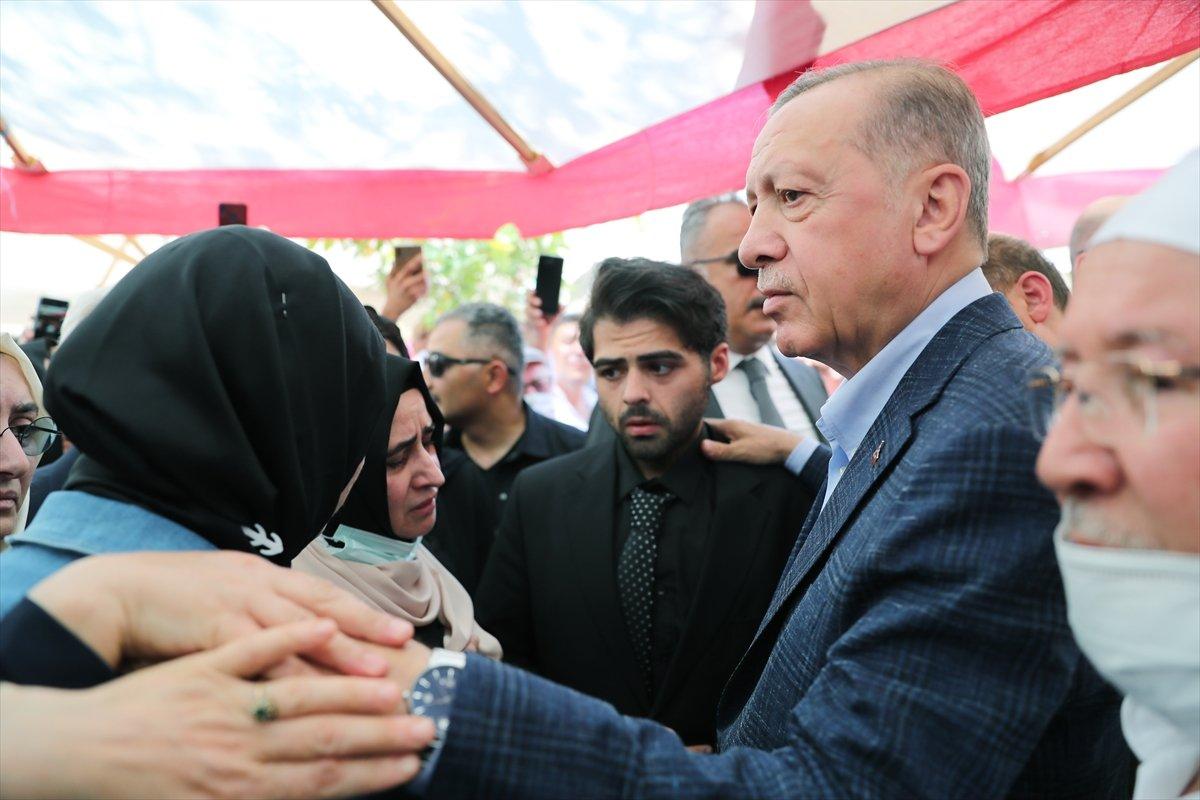 Cumhurbaşkanı Erdoğan, Hakan Füzün'ün cenaze törenine katıldı