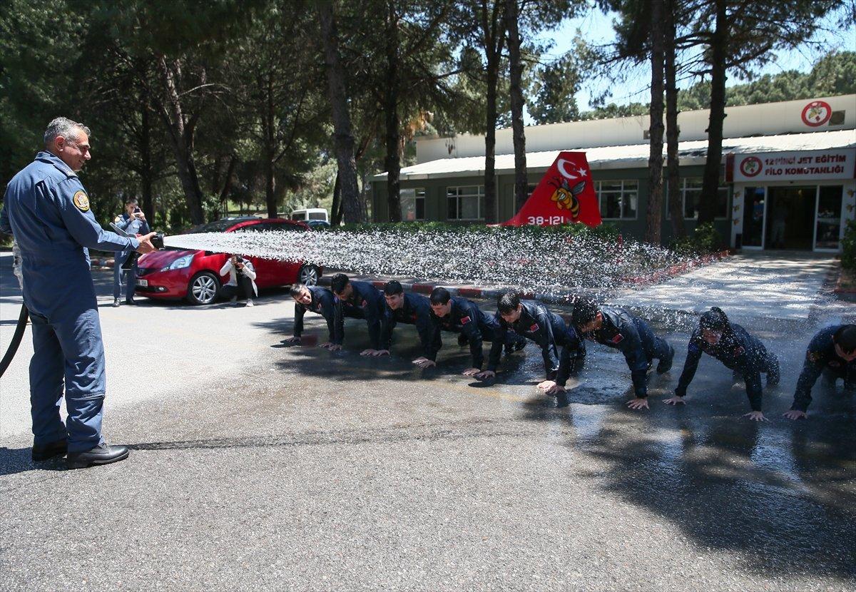 Türk savaş pilotlarının zorlu eğitim süreci