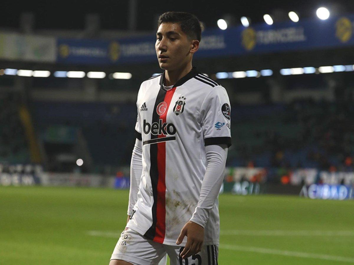 Emirhan İlkhan'dan transfer açıklaması