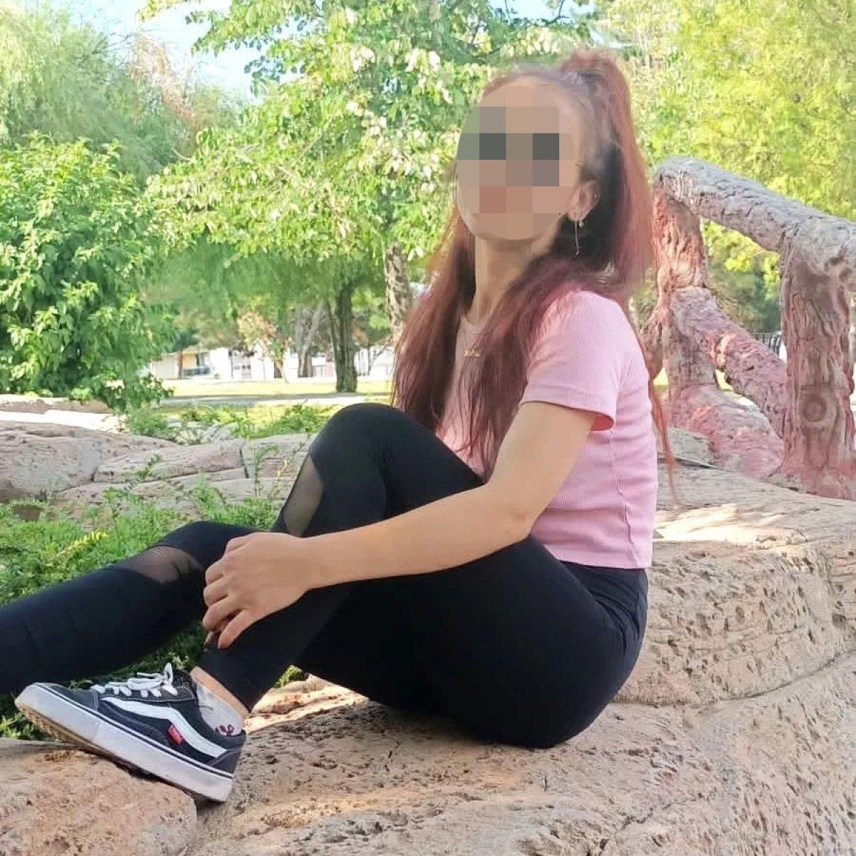 Denizli'de saldırgan bıçakladığı eşinin telefonu ile canlı yayın yaptı