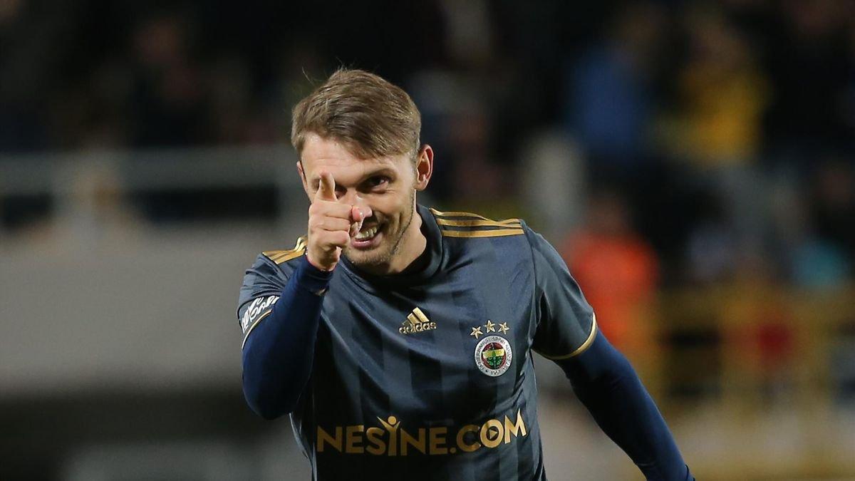 Karavaev attığı gol sonrası neden ağladığını açıkladı