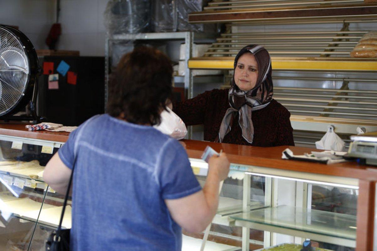 Hollanda'da satırlı soyguncuyu toz beziyle kovalayan Türk konuştu