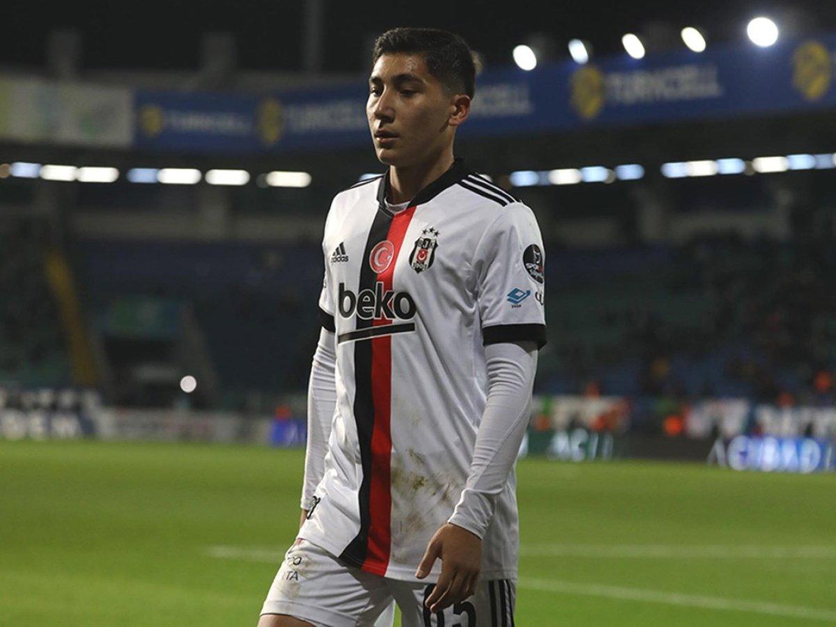 Emirhan İlkhan'a Torino kancası