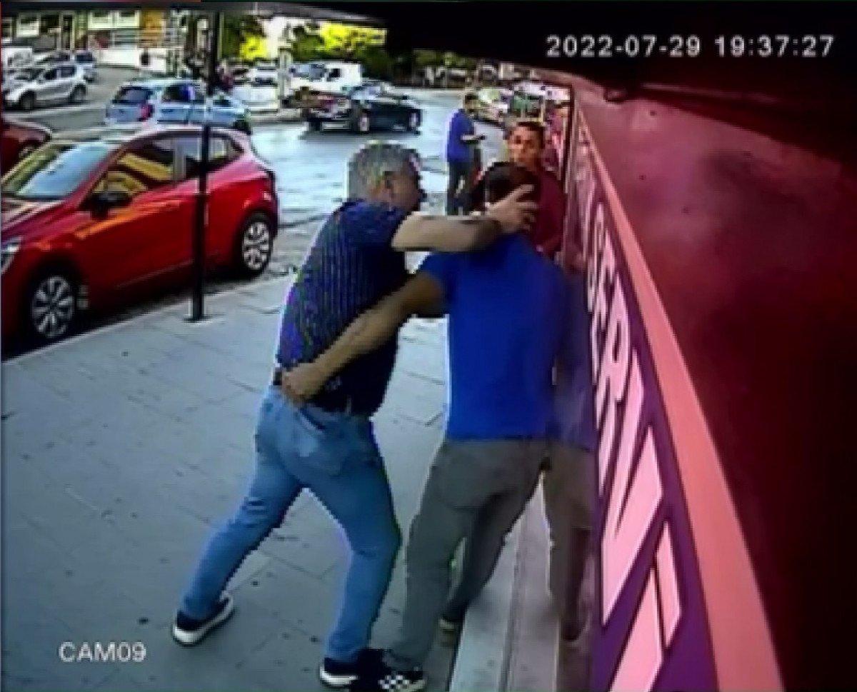 Beylikdüzü’nde taciz şüphelileri, tekme tokat dövüldü