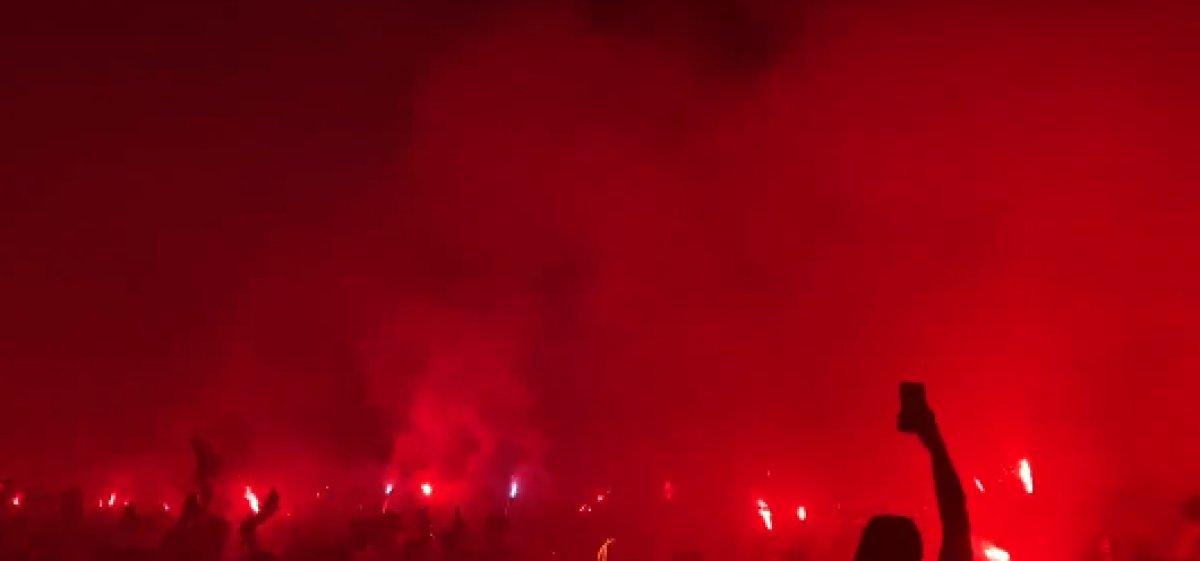 Trabzonspor taraftarı Süper Kupa sevinci yaşadı