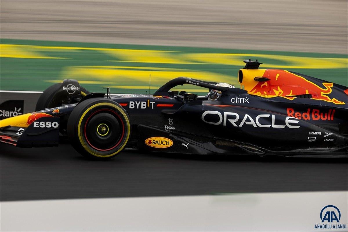 F1 Macaristan GP'sinin kazananı Max Verstappen