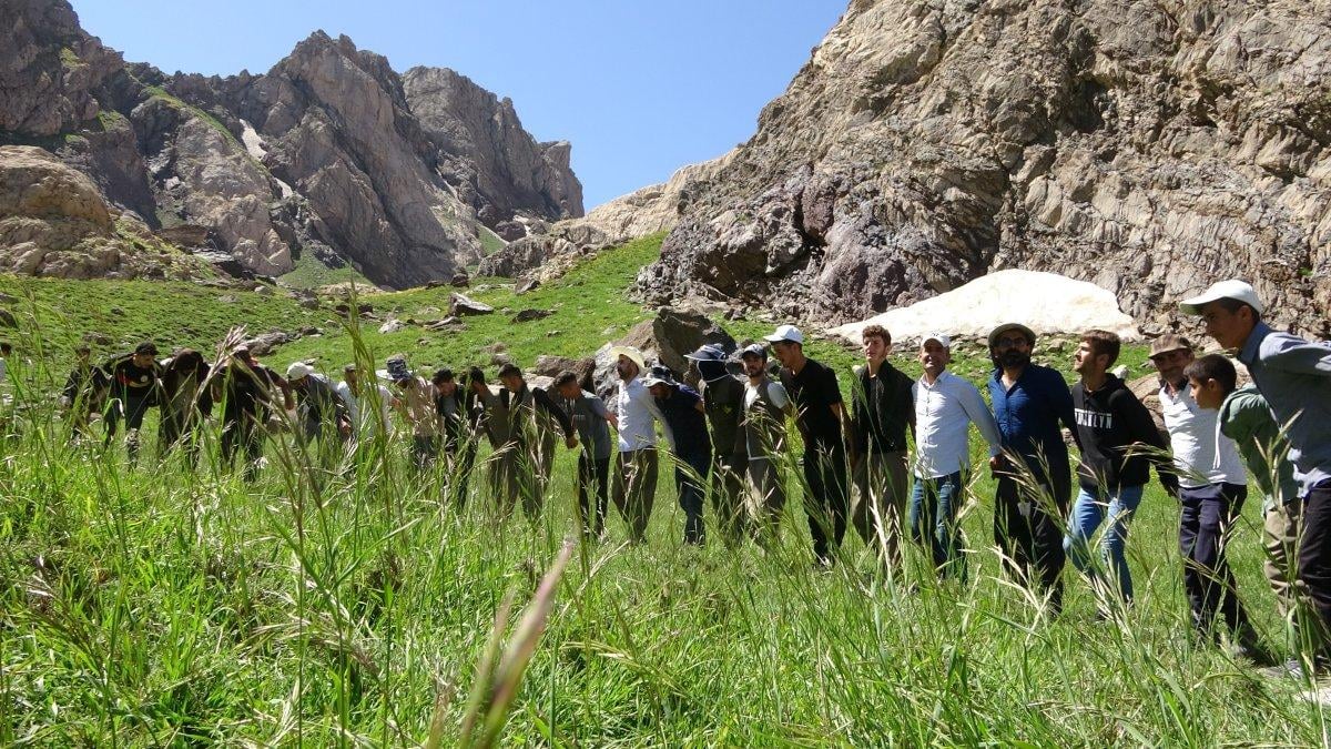 Hakkarililer Kürt beyzbolu ile Amerikan beyzboluna rakip