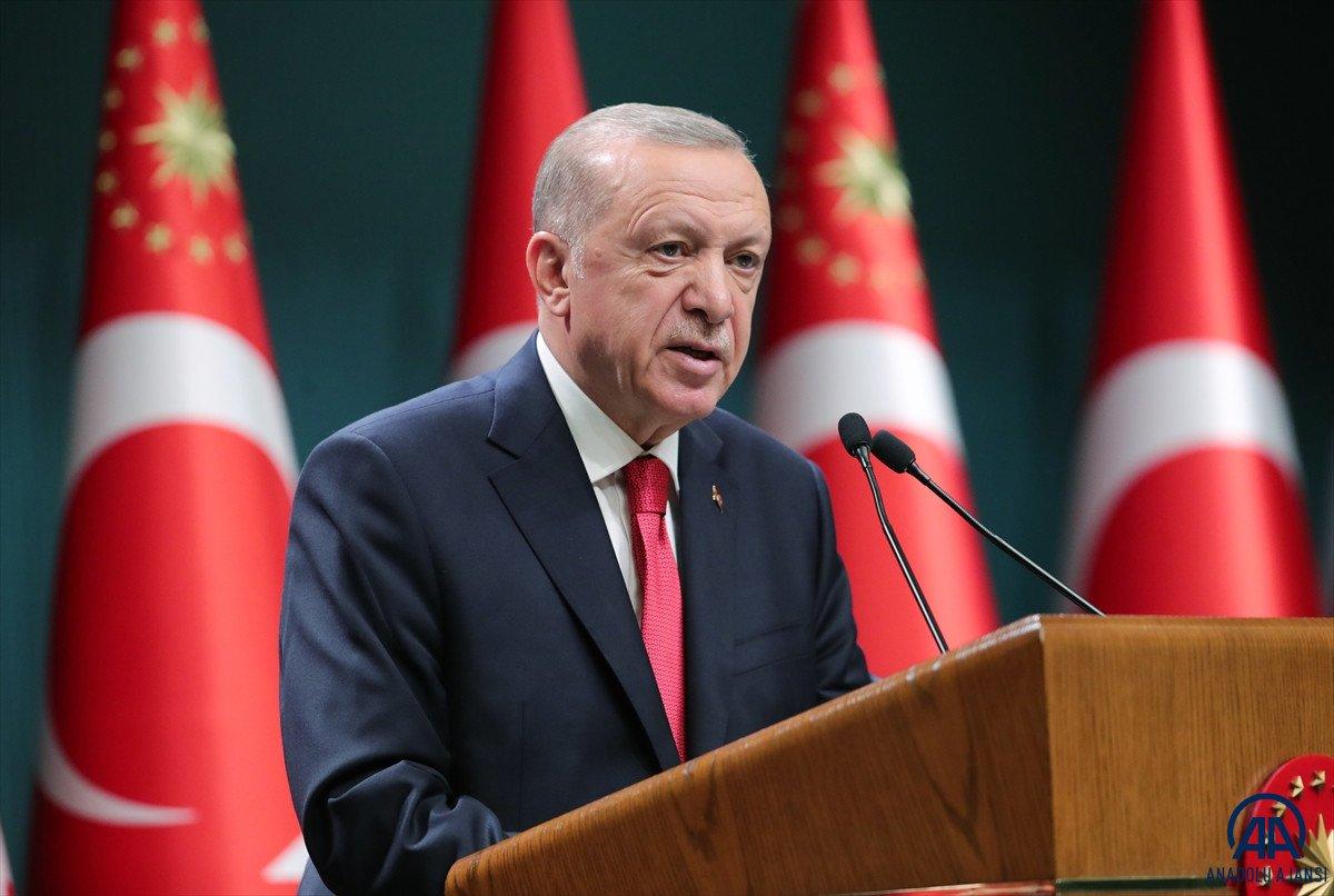 Cumhurbaşkanı Erdoğan: Sıkıntıların üstesinden çalışarak ve azmederek geleceğiz