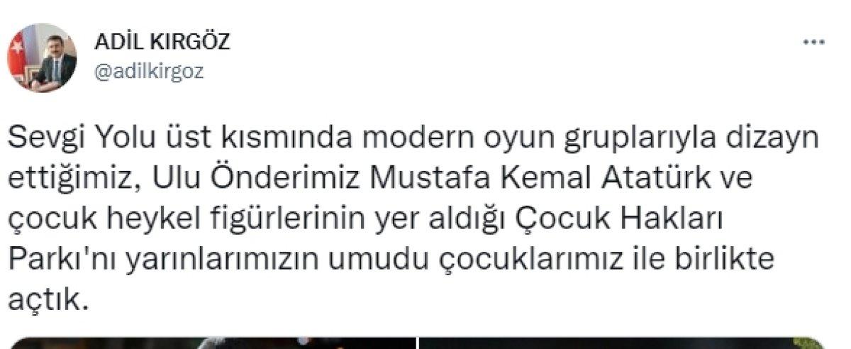 Dikili'de CHP'li başkan heykel açılışı yaptı