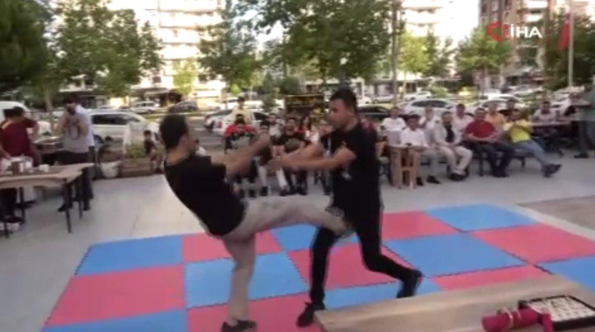 Diyarbakırlı kuyumcular soyguna karşı yakın savunma eğitimi aldı