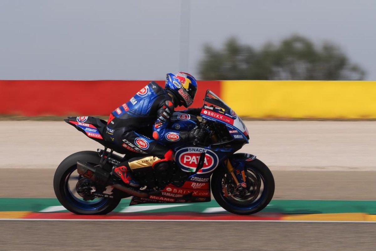 Toprak Razgatlıoğlu'ndan 2022 Suberbike Şampiyonası'nda 5. zafer