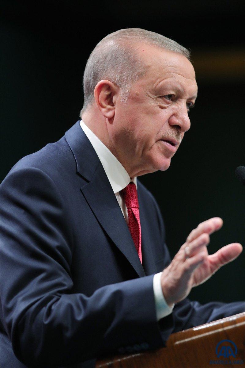 Cumhurbaşkanı Erdoğan: Sıkıntıların üstesinden çalışarak ve azmederek geleceğiz