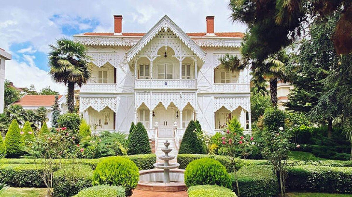 Yeşilçam Sineması'nın emektar köşküne restorasyon dokunuşu