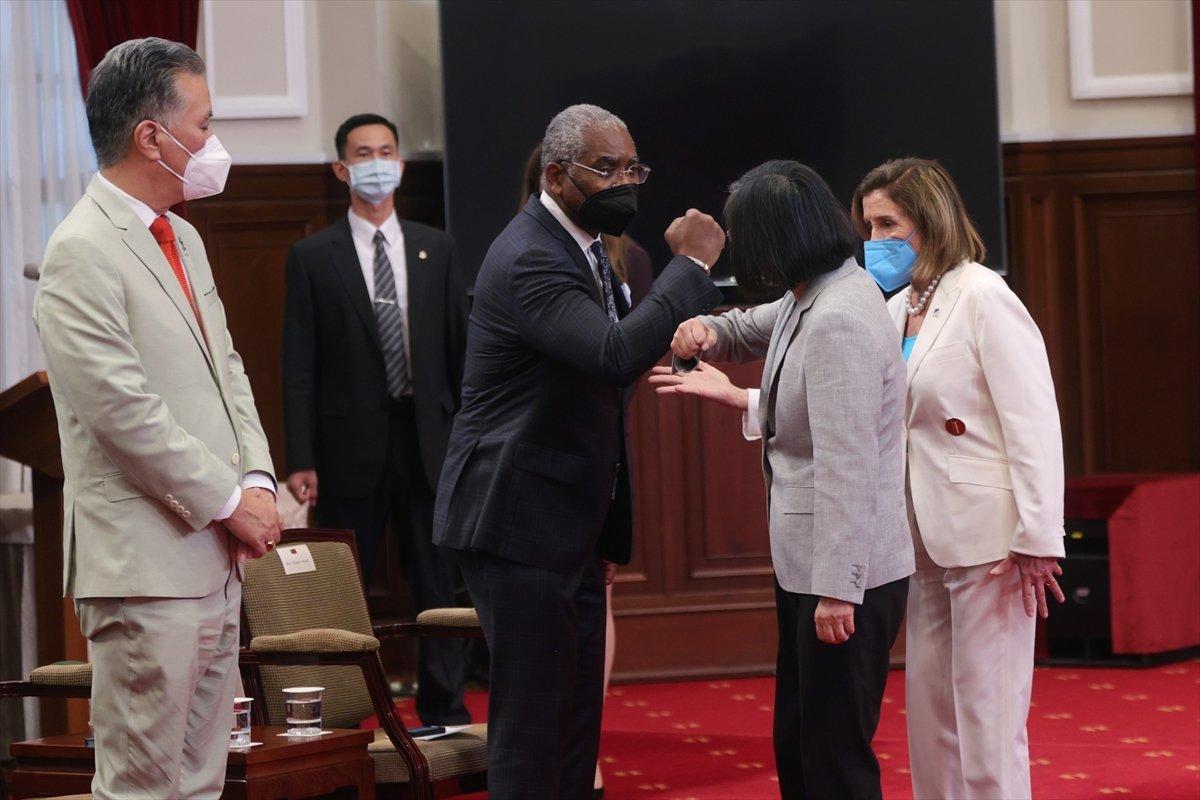 Tayvan, Pelosi'ye şeref madalyası verdi