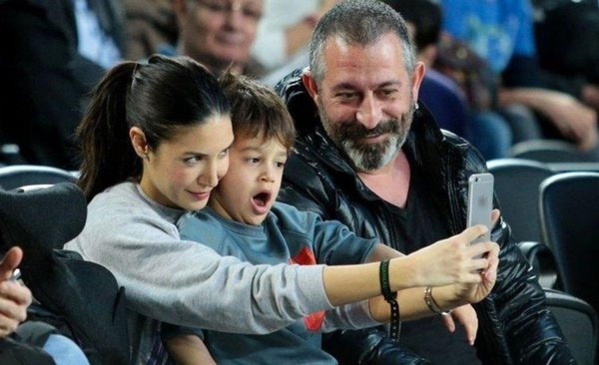 Eski eşi Ahu Yağtu, Cem Yılmaz'ı icraya verdi