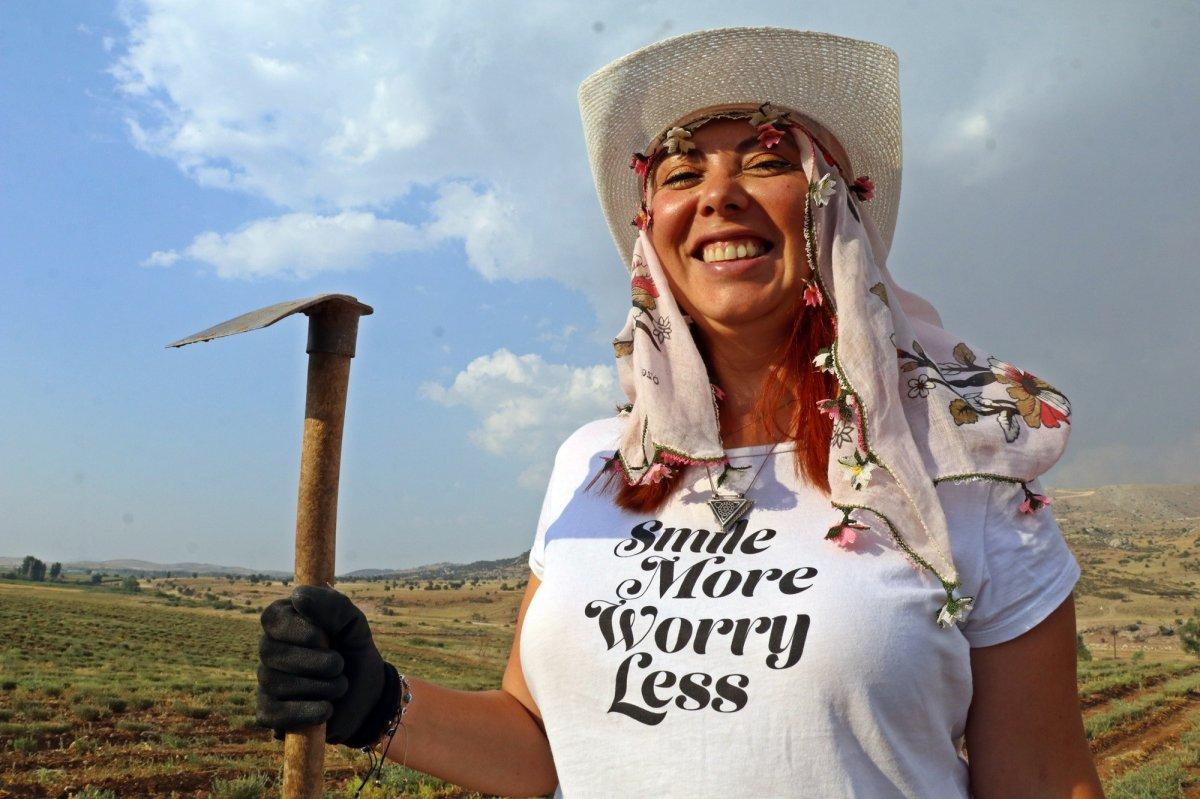 ABD’deki işini bıraktı, dedesinden kalma topraklarda tarıma başladı