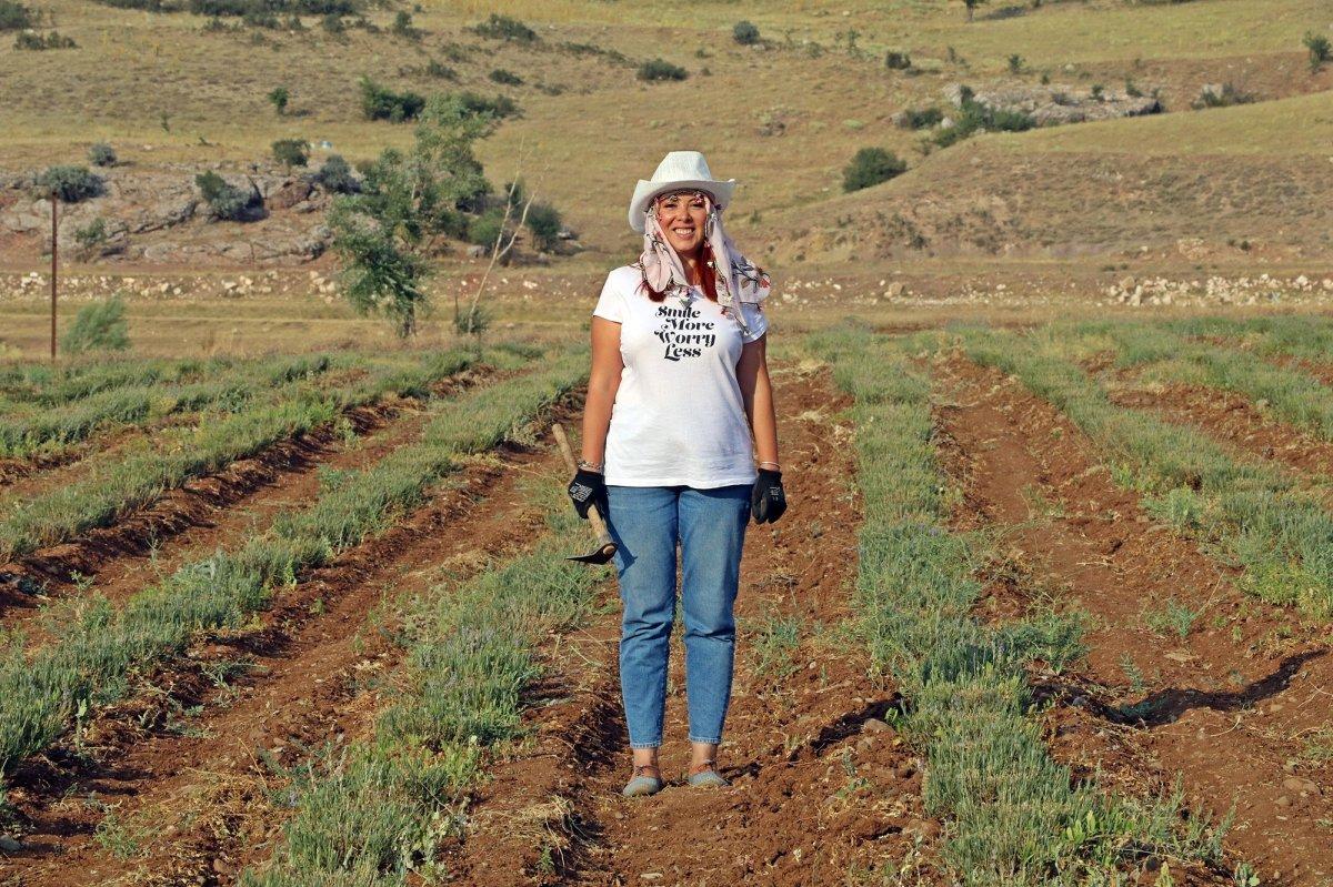 ABD’deki işini bıraktı, dedesinden kalma topraklarda tarıma başladı