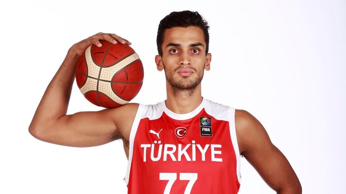 Ömer Faruk Yurtseven, A Milli Takım kadrosuna izinsiz katılmadı