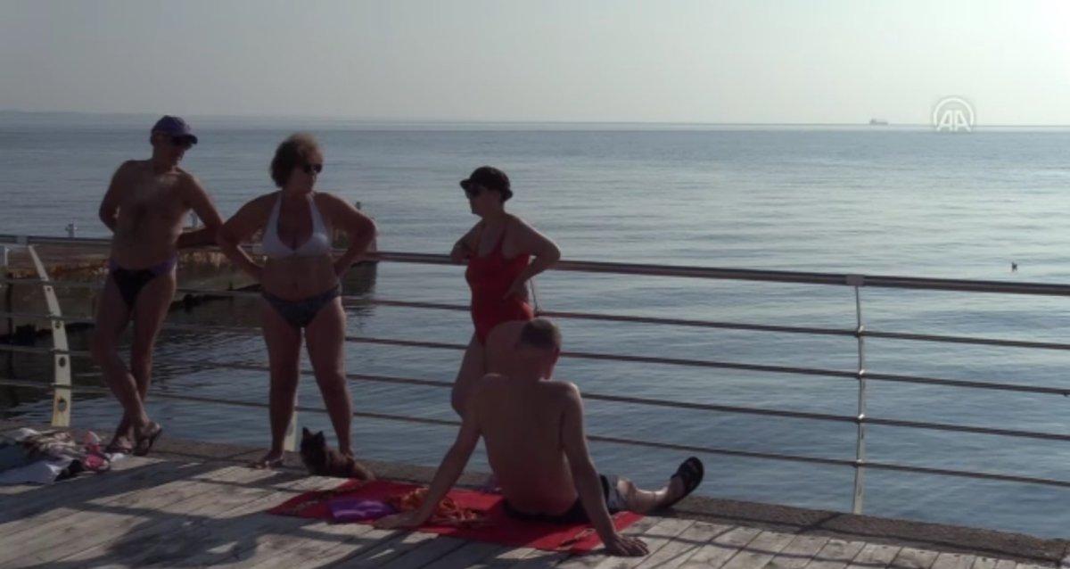 Tahıl yüklü gemiler Ukrayna'dan ayrılıyor