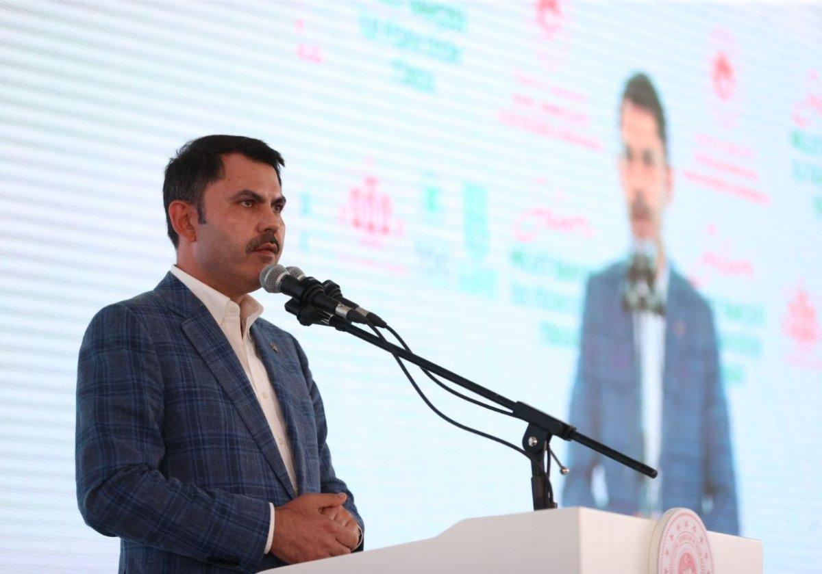 Murat Kurum, Silivri'deki Millet Bahçesi Fidan Dikim Töreni'ne katıldı