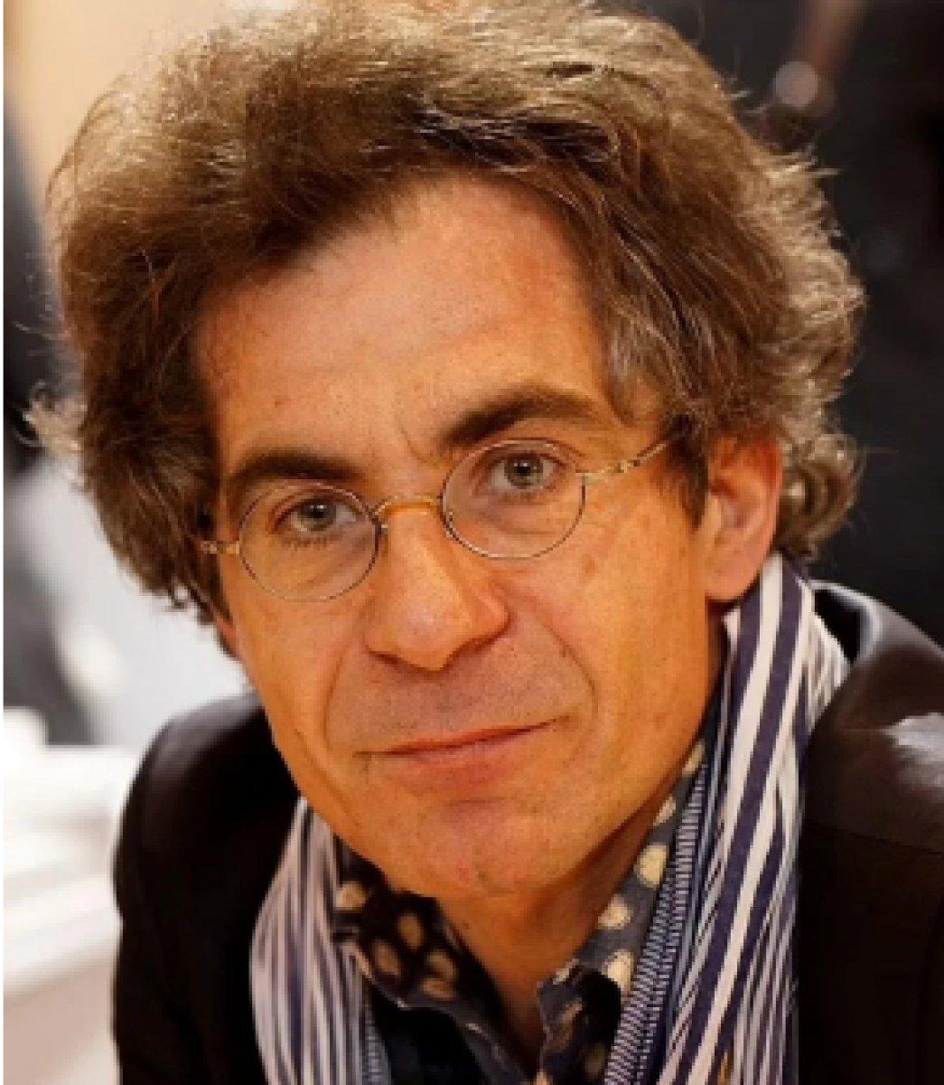 Fransız fizikçi, 'James Webb Teleskobu'ndan görüntü' diye paylaştı: Sucuk çıktı