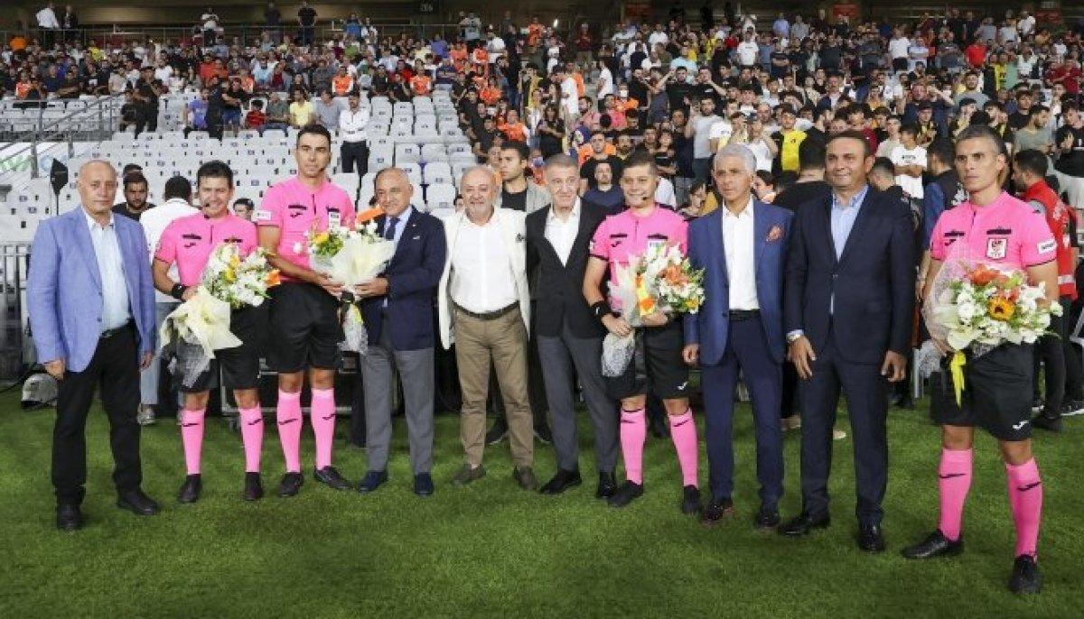 Büyükekşi: Hakemlerimiz çok daha dikkatli olmalı