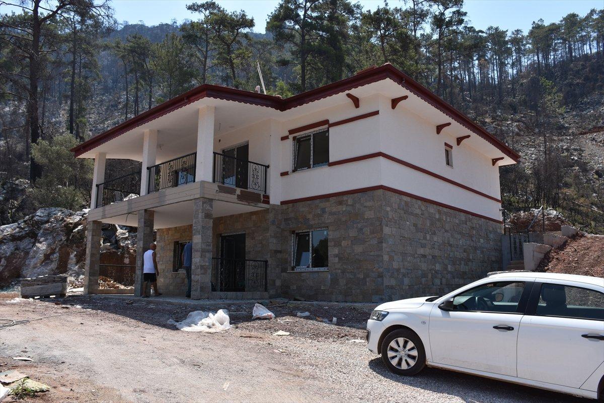 Marmarisli yangınzedeler yeni evlerine kavuşuyor