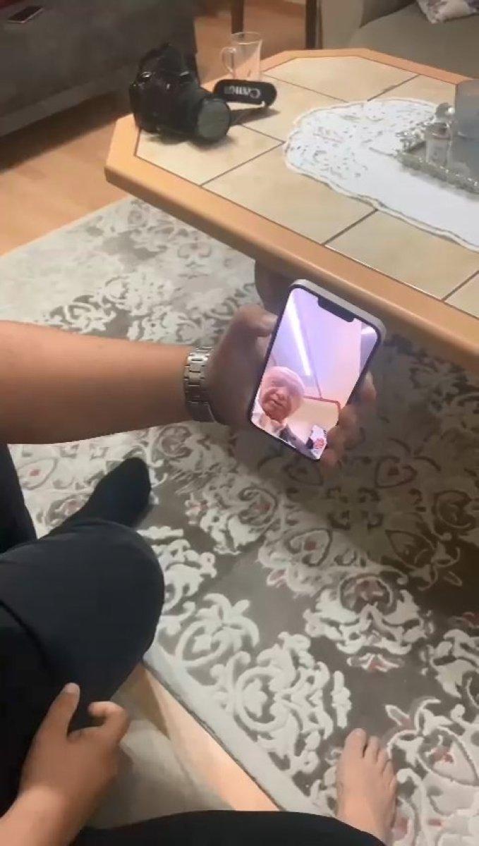 Cumhurbaşkanı Erdoğan, kendisiyle aynı adı ve soyadı taşıyan gençle konuştu