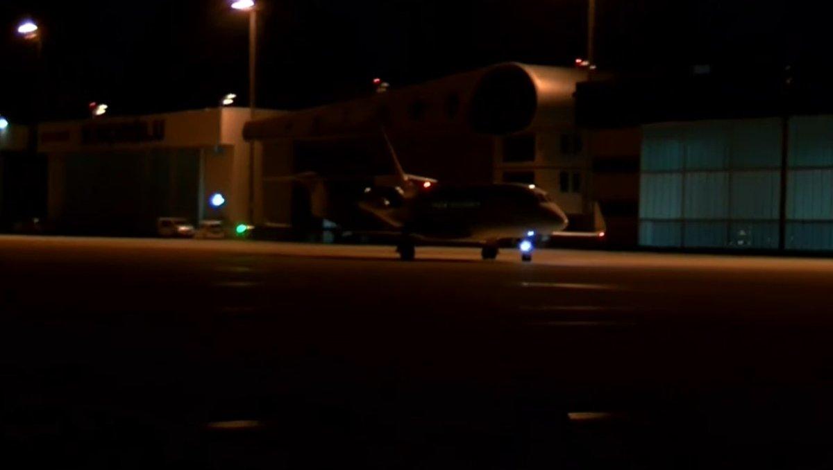 Galatasaray'ın yeni yıldızları Mertens ve Torreira İstanbul'a geldi