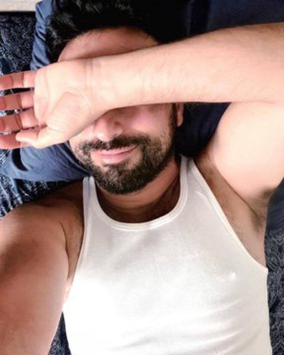 Tarkan'ın koltuk altı kılları gündem oldu