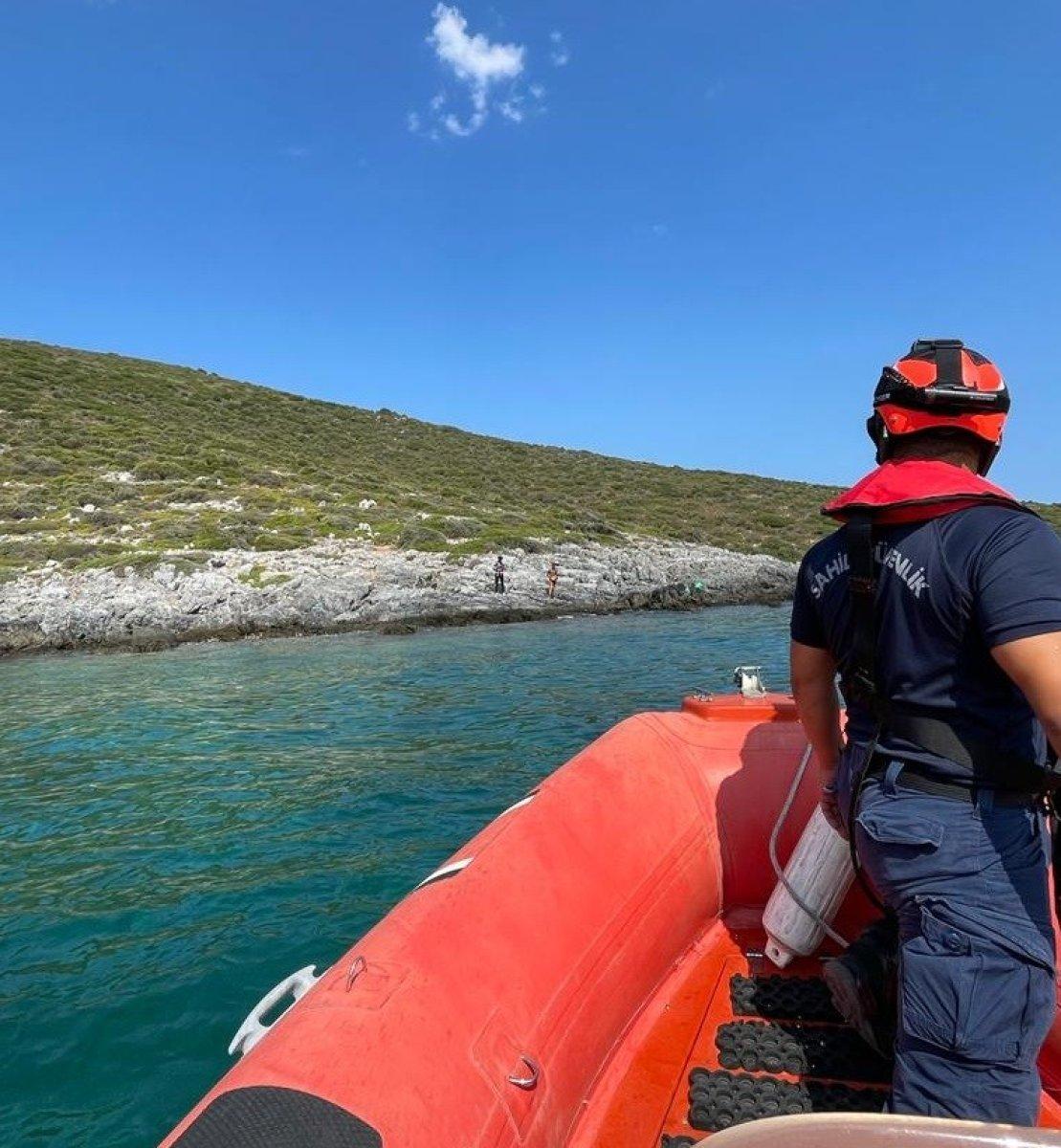 İzmir açıklarındaki 8 düzensiz göçmen kurtarıldı: 3 göçmen öldü