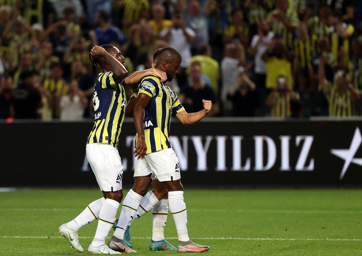 Fenerbahçe, Ümraniyespor'la berabere kaldı