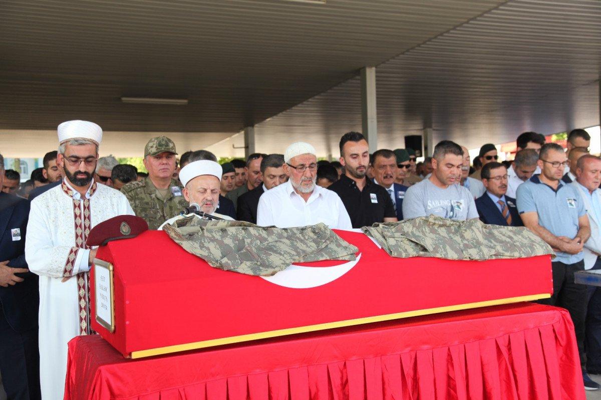 Pençe-Kilit Harekatı’nda şehit olan Uzman Çavuş Halil Koç için cenaze töreni düzenlendi