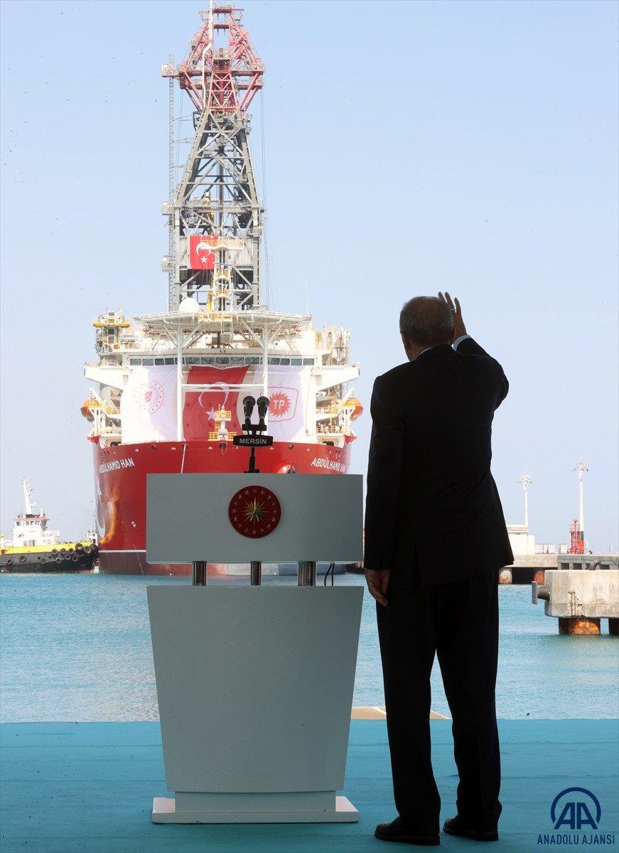 Cumhurbaşkanı Erdoğan, Abdulhamid Han gemisini Akdeniz'e uğurladı