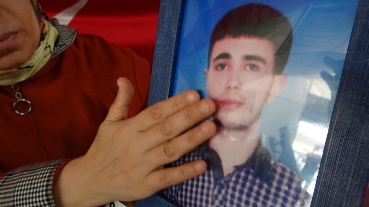 Diyarbakır'da ailelerin evlat nöbeti bin 71'inci gününe girdi