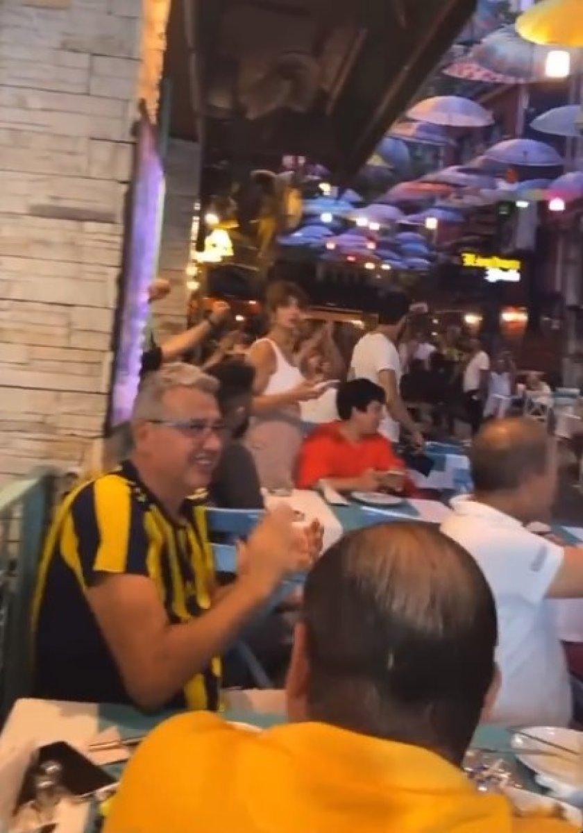 Fenerbahçeli taraftarlardan Cumhurbaşkanı Erdoğan'a küfürlü tezahürat