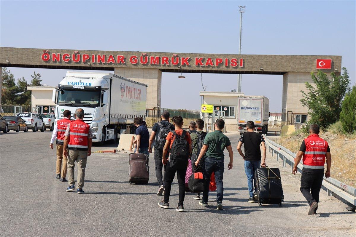 54 Suriyeli, Hatay ve Kilis'ten ülkelerine uğurlandı