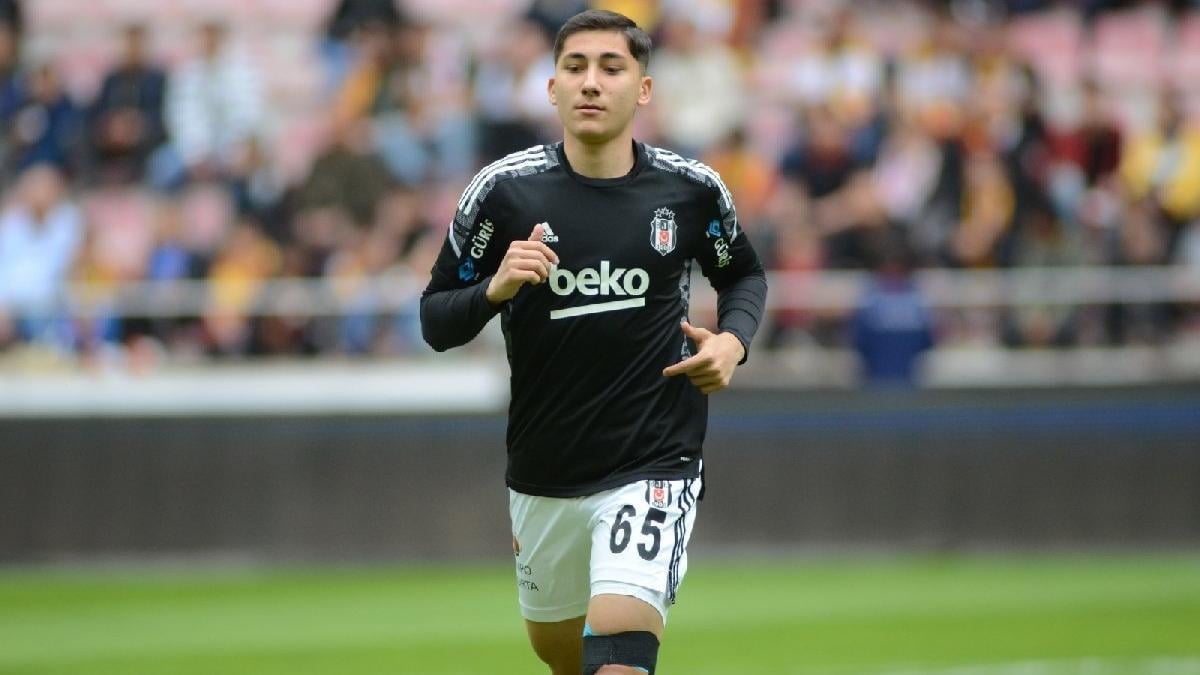 Emirhan İlkhan kimdir, nereli ve kaç yaşında? Torino'ya ne kadara transfer oldu?