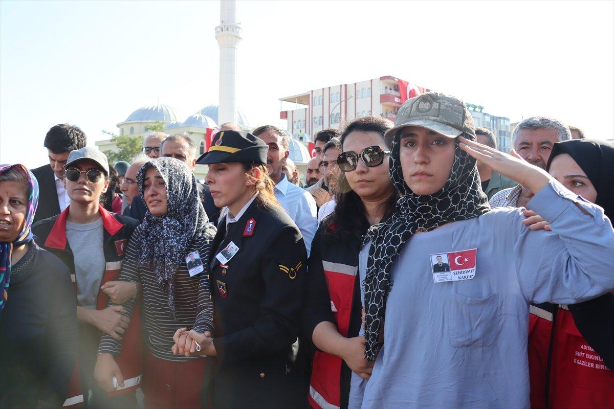 Şehit Uzman Onbaşı Mustafa Demir toprağa verildi